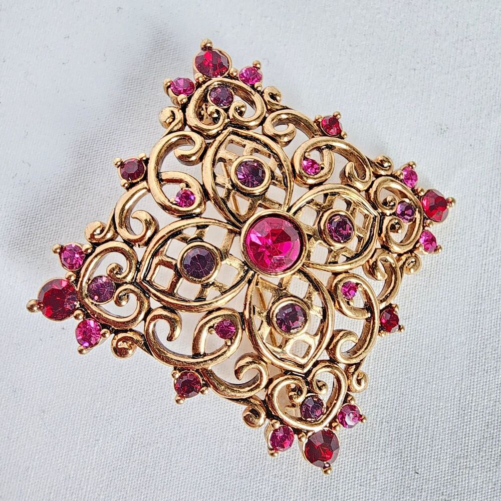 Vintage Liz Claiborne Pink Rhinestone Brooch Romantic Regencycore Filigree